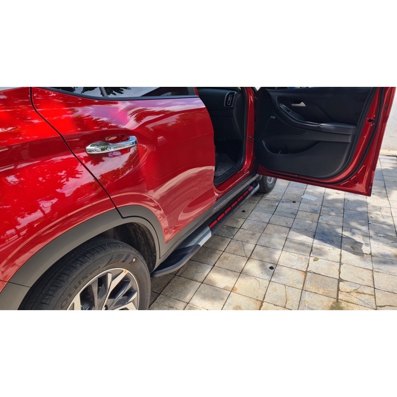 Bậc lên xuống, bệ bước chân cho Huyndai Creta 2022+ mới nhất