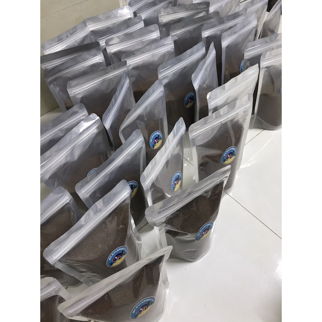 Cám chìm cho cá vàng SAKI- HIKARI BALANCE  500G
