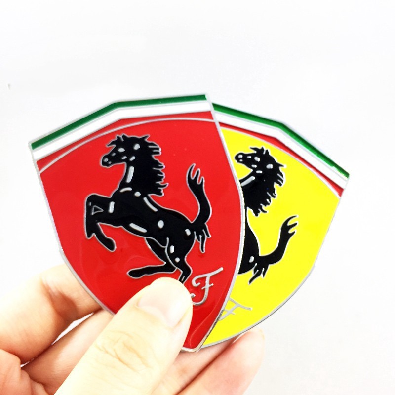 Logo Bằng Kim Loại Hình Ngựa Độc Đáo Để Trang Trí Cho Xe Ferrari