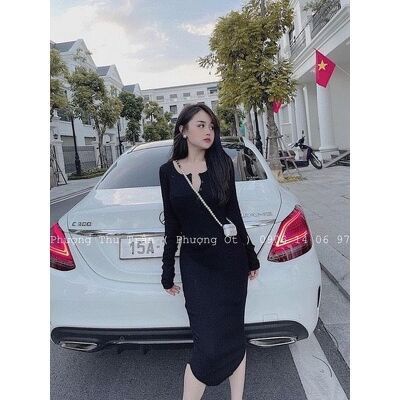 Váy tăm cổ khuy túi ngực dáng dài