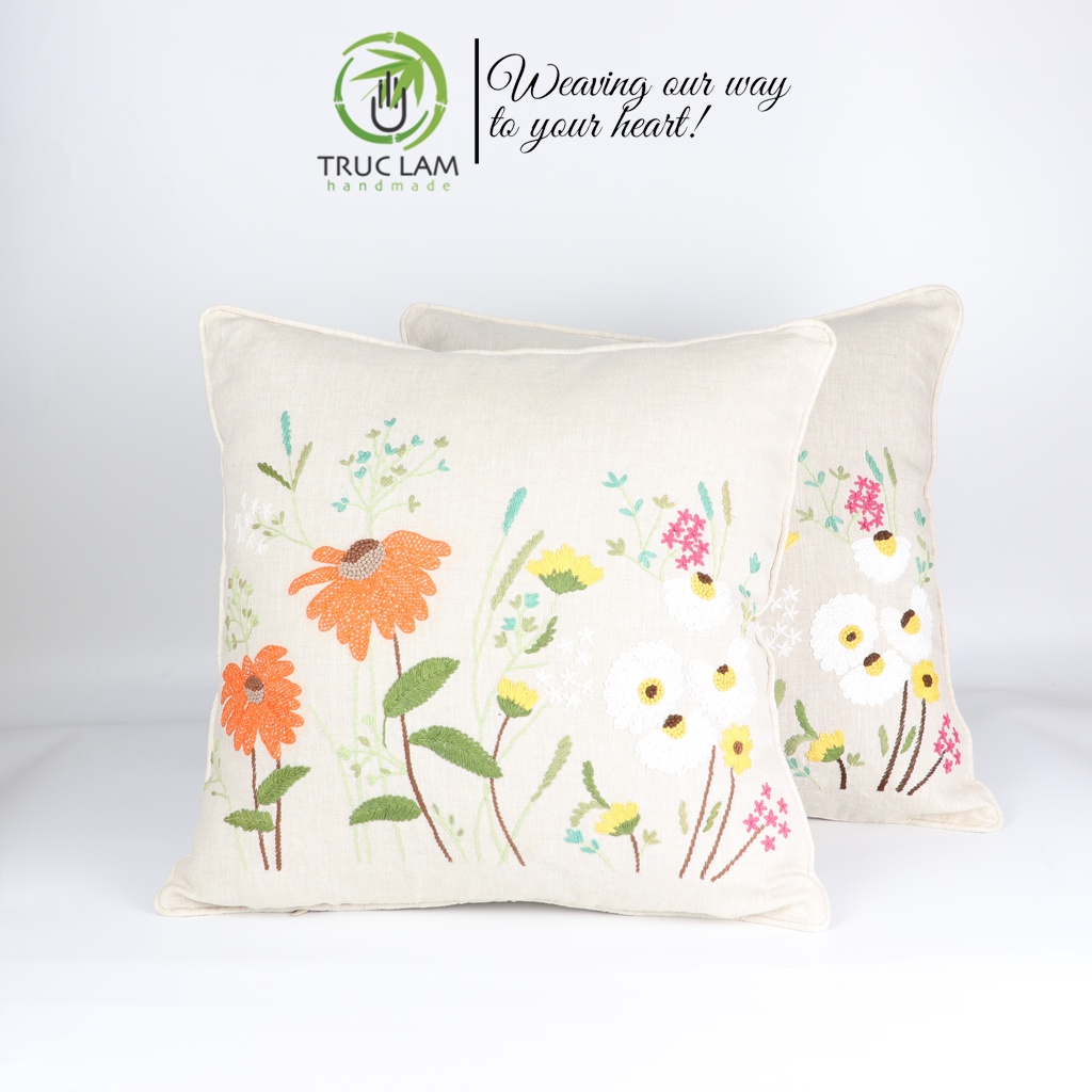 Gối/Vỏ Gối Vuông Tựa Lưng Sofa (45x45) Trang Trí Phòng Vải Linen Thêu Thủ Công Cánh Đồng Hoa Cam – Trúc Lâm Handmade
