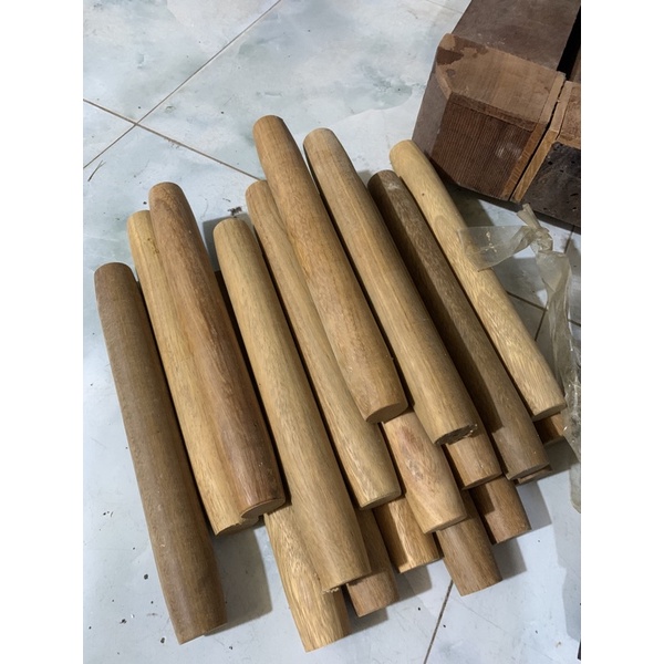 Gậy lăn bột bằng gỗ lim