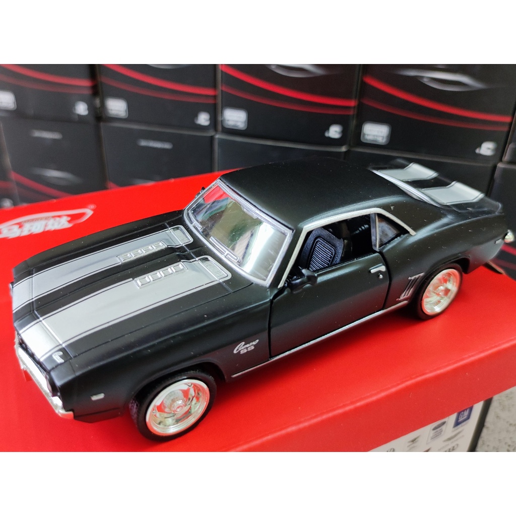 Xe mô hình kim loại Chevrolet Camaro 1969