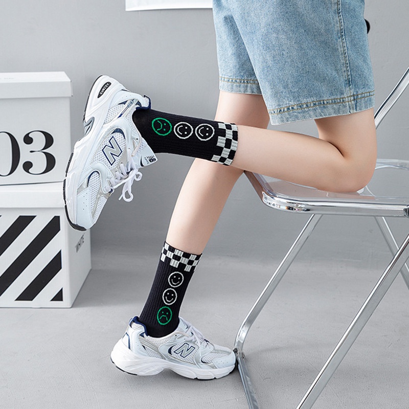 Tất vớ cao cổ họa tiết kẻ trắng, xanh, mặt cười cho nam nữ