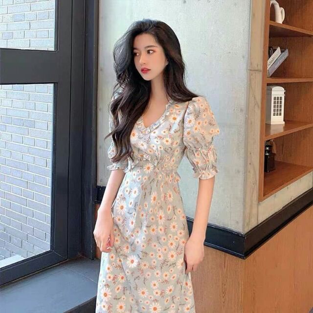 Đầm Maxi Xanh Hoa Cúc Nhí Chân Bèo Lạ Mắt | BigBuy360 - bigbuy360.vn