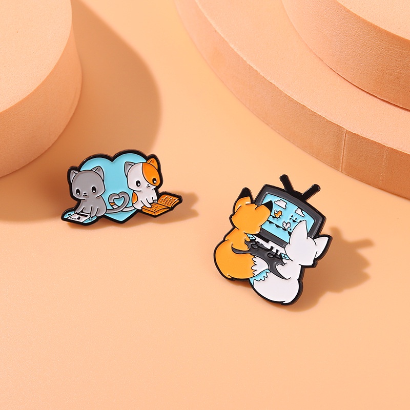 Ghim Cài Áo Hình Mèo/Chuột/Cá Hoạt Hình Dễ Thương