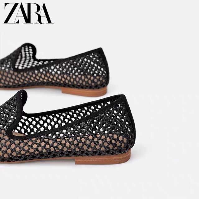 Slipon lưới đay màu đen hiệu Zara Auth 100%