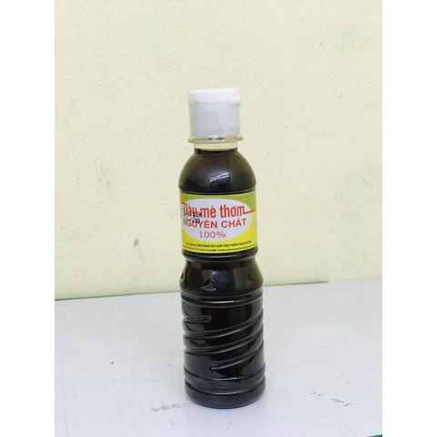 Thùng 12 chai dầu mè thơm 250ml dùng trộn slad, xào, nấu...dầu mè TP 250ml