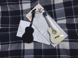 Mô hình guitar mini