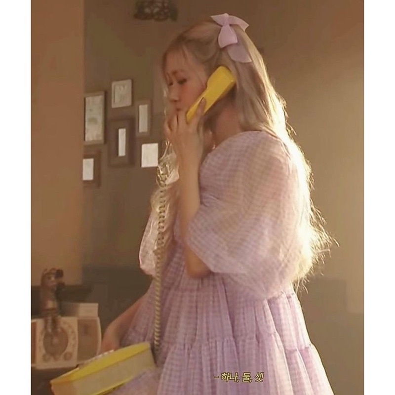 Đầm babydoll tím tay phồng giống Rosé Blackpink trong MV GONE