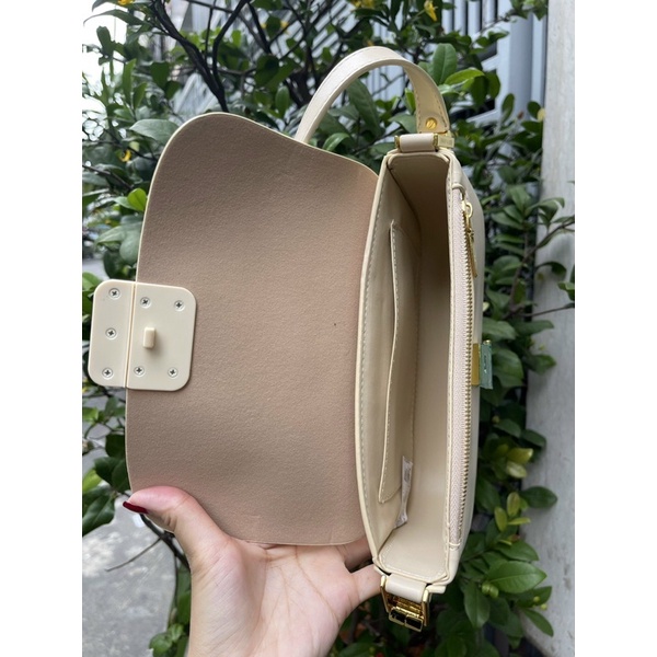 Túi đeo vai Ck