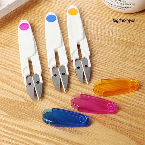 Kéo Cắt Chỉ Mini Bằng Nhựa Tiện Dụng