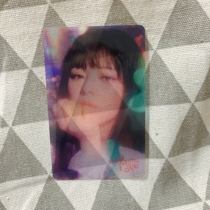 Thẻ hình nhóm nhạc Taste of Love - TWICE- Quà pre Synnara | BigBuy360 - bigbuy360.vn