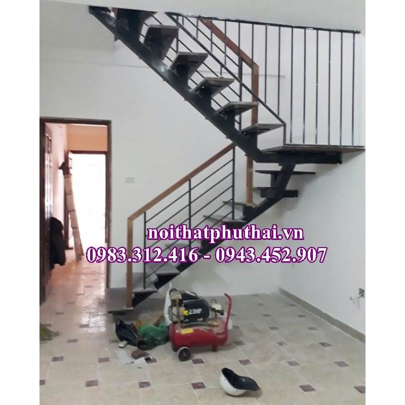 Thi công cầu thang sắt xương cá tại Hà Nội