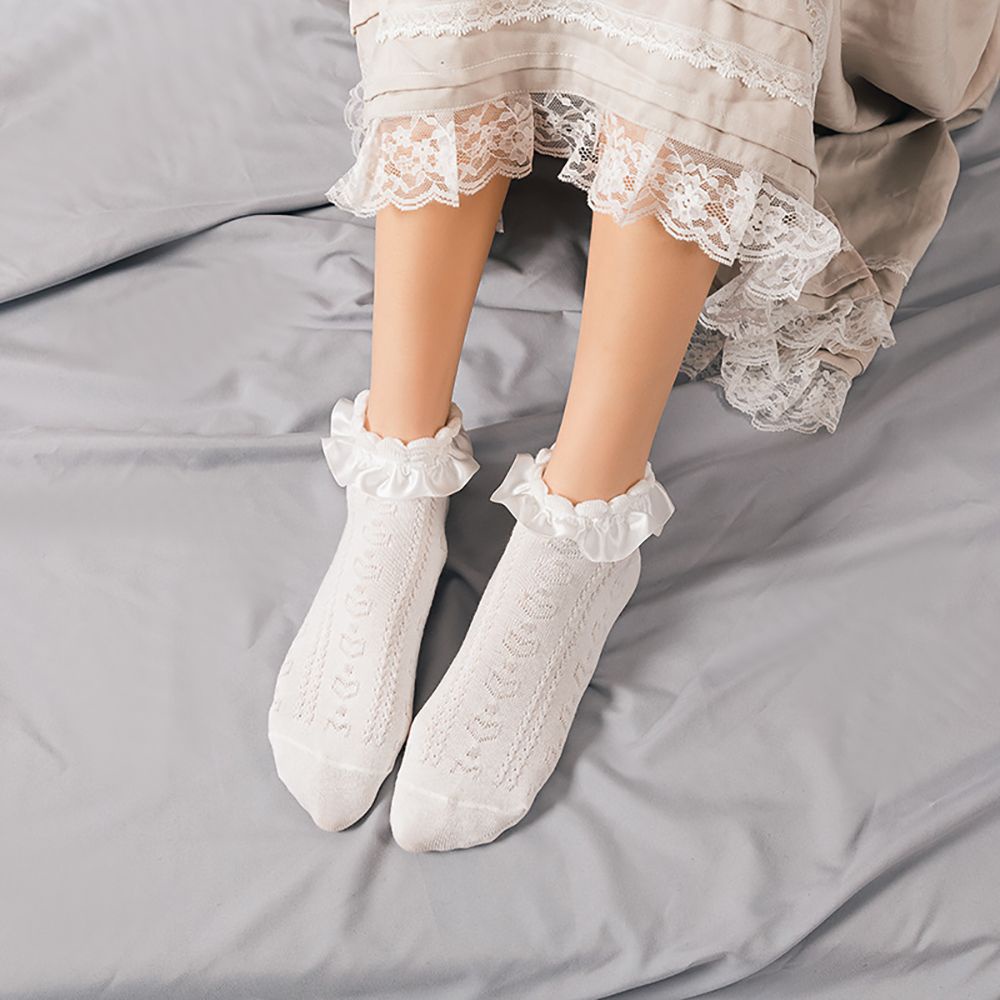 Vớ ngắn dệt kim xoắn cotton ren mỏng nhún bèo màu trơn mềm mại phong cách lolita ngọt ngào dễ thương dành cho nữ