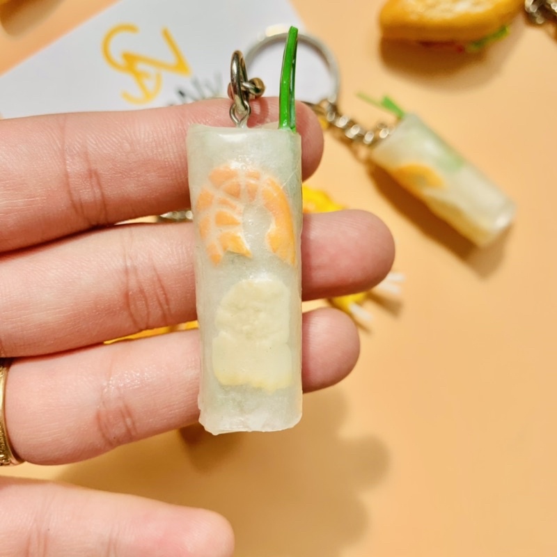 Móc khóa bánh mì Việt Nam Keychain Handmade 100% chất liệu bằng đất sét