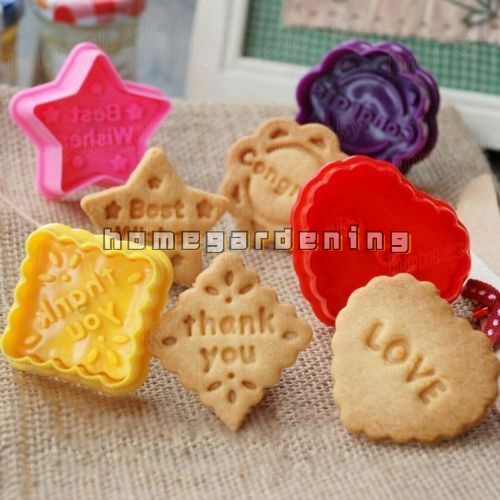 Bộ 4 chiếc khuôn nhấn chuyên dụng cho làm bánh quy/kẹo đường