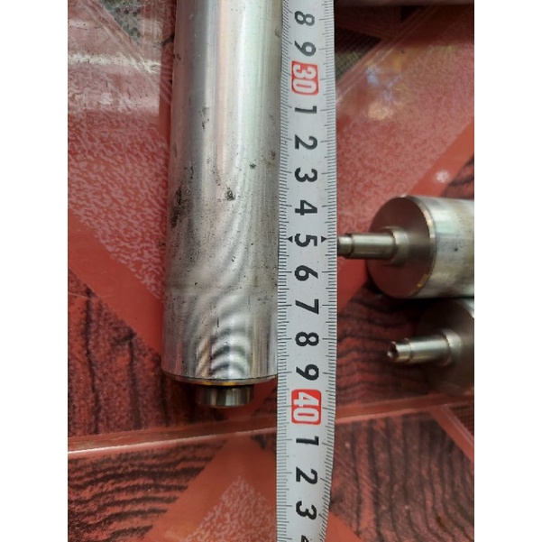 Rulo nhôm phi 40mm,dài 390mm,trục 8mm