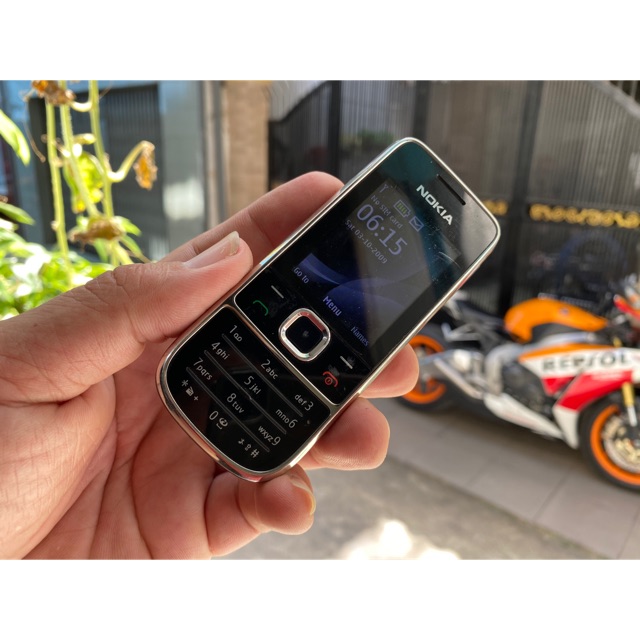 Điện thoại nokia 2700c