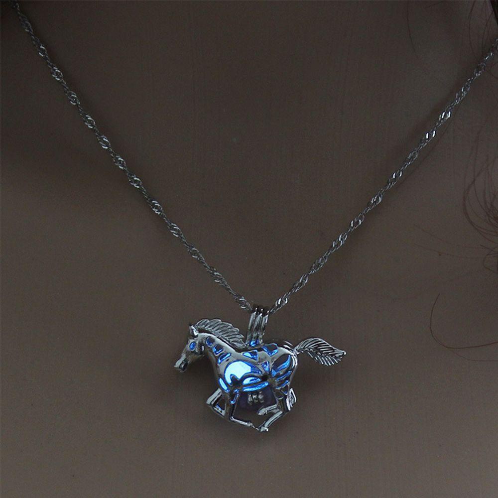 Vòng cổ Hình Động Vật Phát Quang Đơn Giản Sáng Tạo Cho Nữ