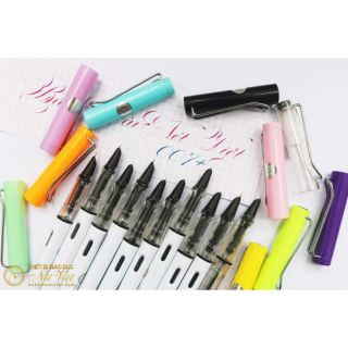 BÚT MÀI NÉT VIỆT NV007+ (NGÒI KIM TINH LÁ TRE KHÔNG GỈ)