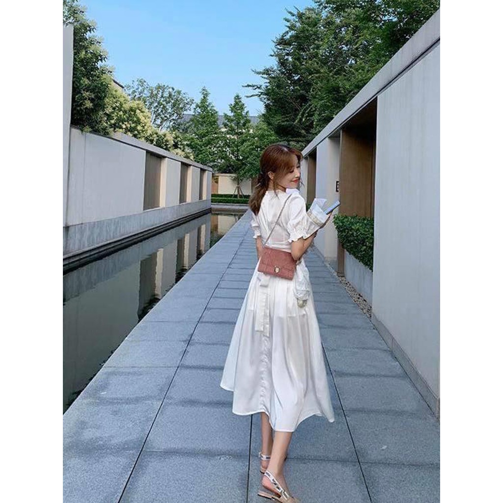 Đầm trắng nhún tay phồng xẻ tà cao cấp | BigBuy360 - bigbuy360.vn