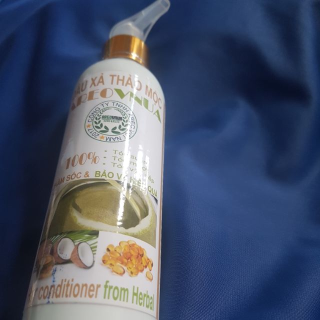 Dầu xả tóc organic từ tinh dầu bưởi và thành phần thiên nhiên