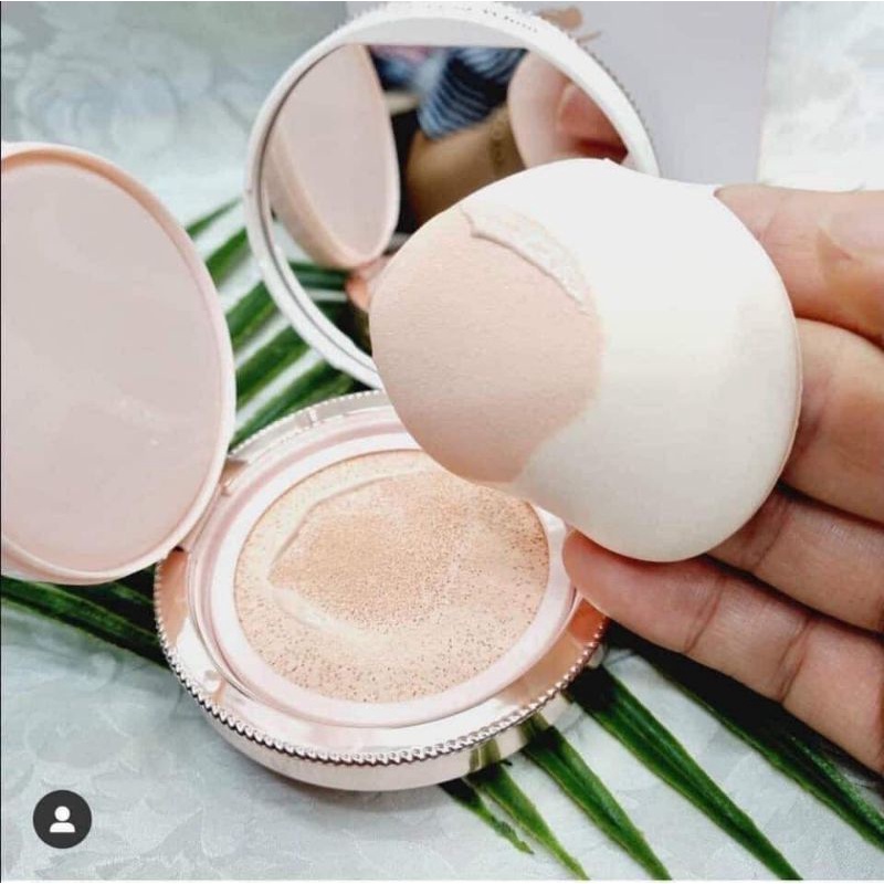 Phấn nước Whoo trắng