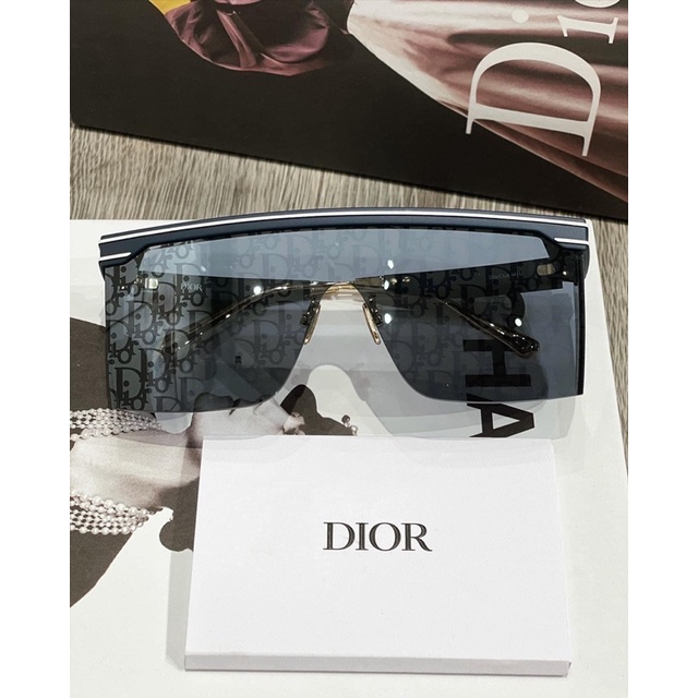 KÍNH THỜI TRANG DIOR