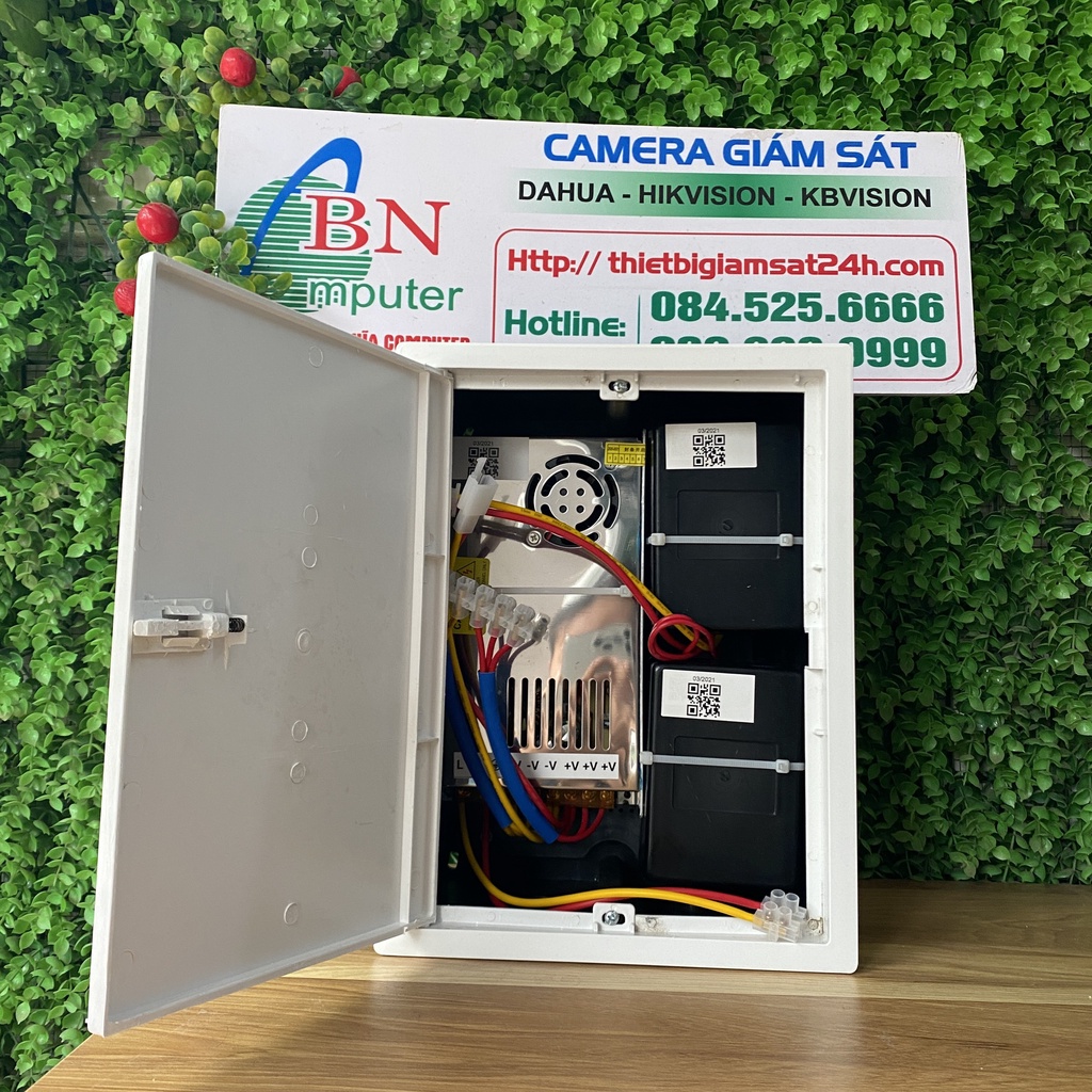 Bộ lưu điện camera dành cho 8 mắt, lưu điện từ 3-5h khi điện lưới mất, hàng bảo hành 12 tháng