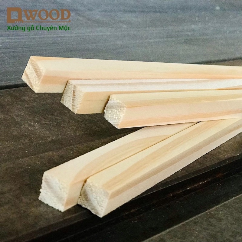 Thanh gỗ vuông 2x2 cm