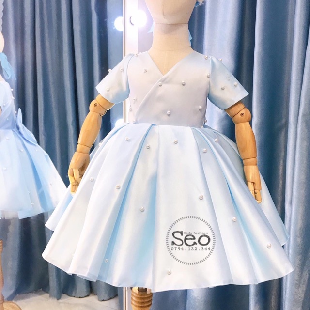 Đầm công chúa cho bé