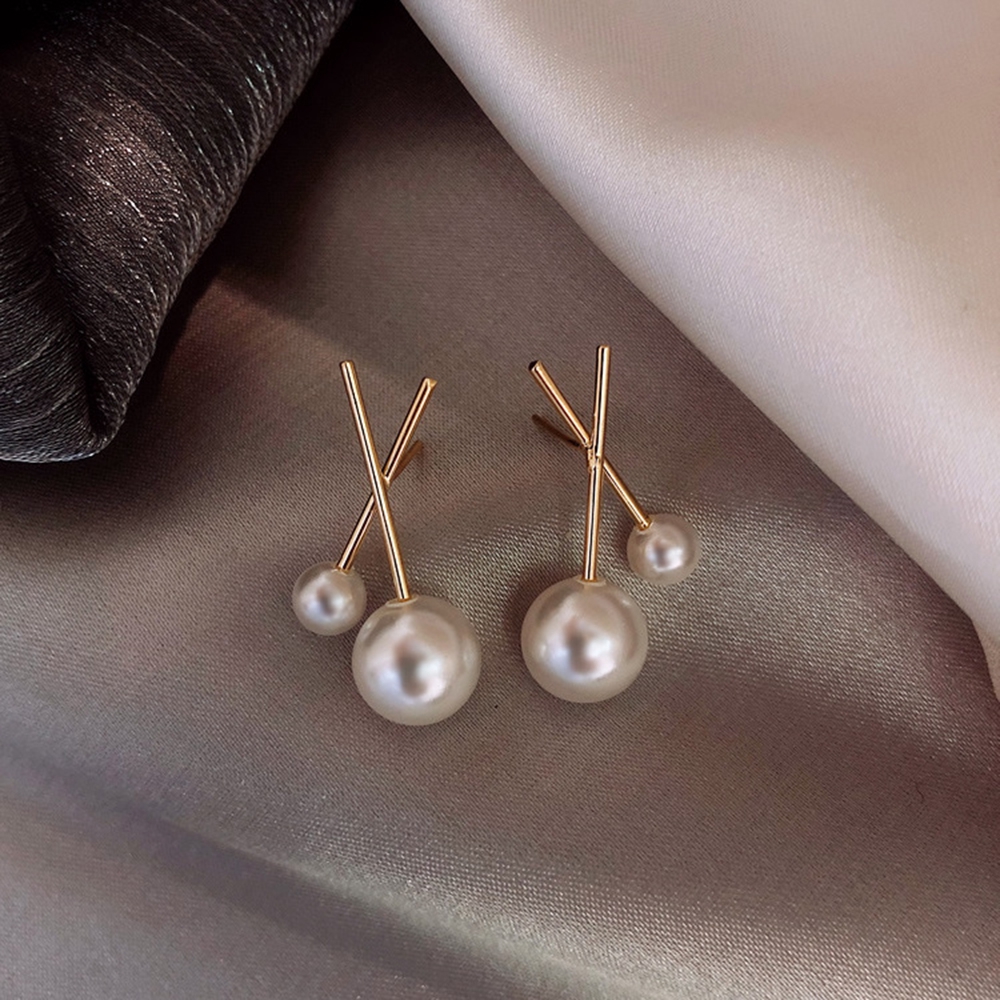 Hoa tai dáng dài đính ngọc trai nhân tạo thời trang