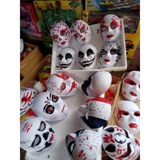 Mặt nạ biểu diễn
