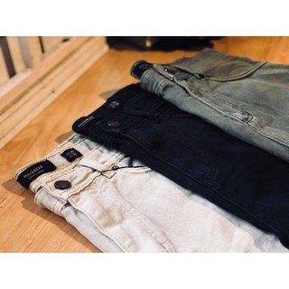 QUẦN SHORT JEAN PULLBEAR