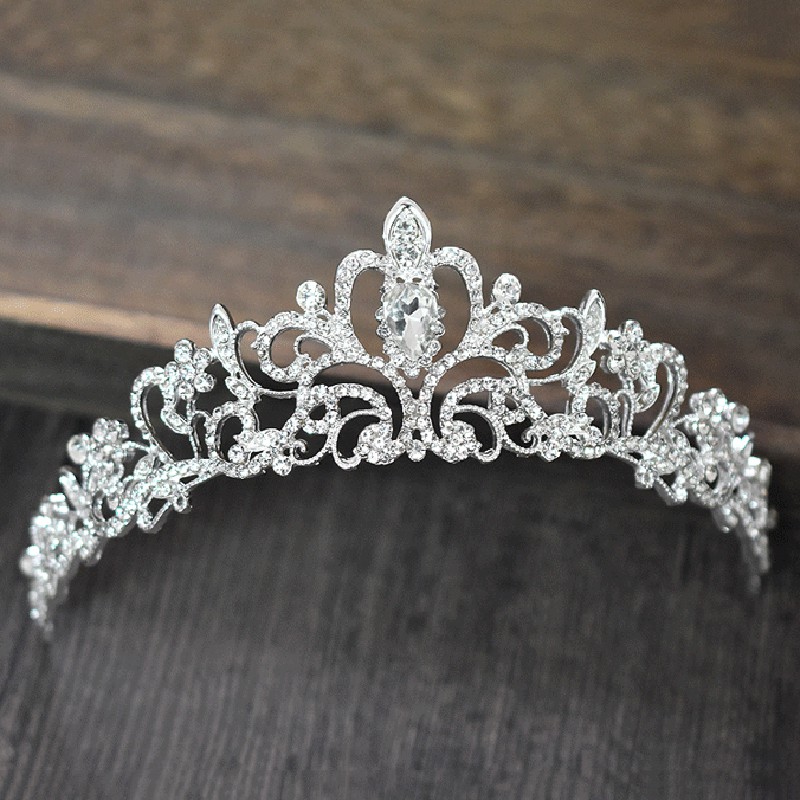 Bộ trang sức cho đám cưới kèm dây chuyền