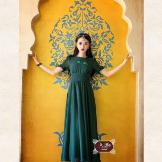 Váy maxi của ngọc hà.