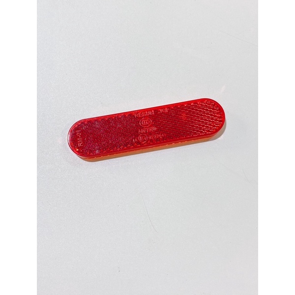 Tấm phản quang, miếng phản quang mắt mèo đuôi xe Vespa, Piaggio