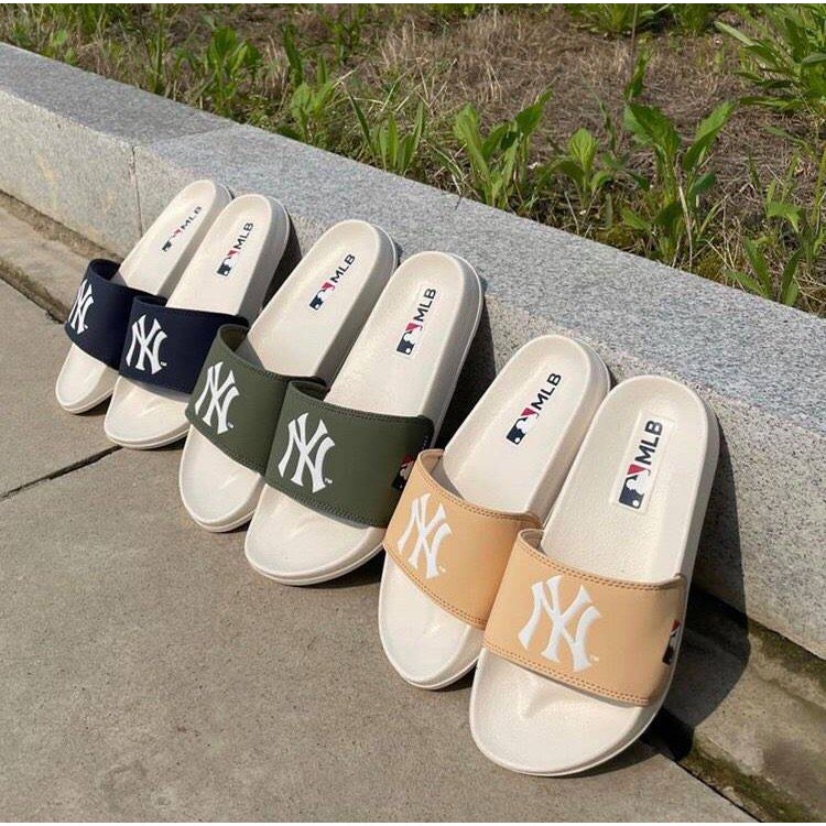 [AUTHENTIC 100%] MLB NỘi ĐỊA HÀN - Dép quai ngang MLB Classic NY Yankees Nam Nữ bản phối không hộp