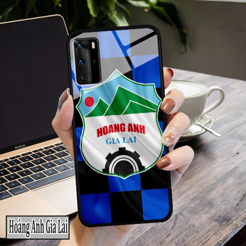 HUAWEI P40 PRO- in logo đội bóng Việt Nam