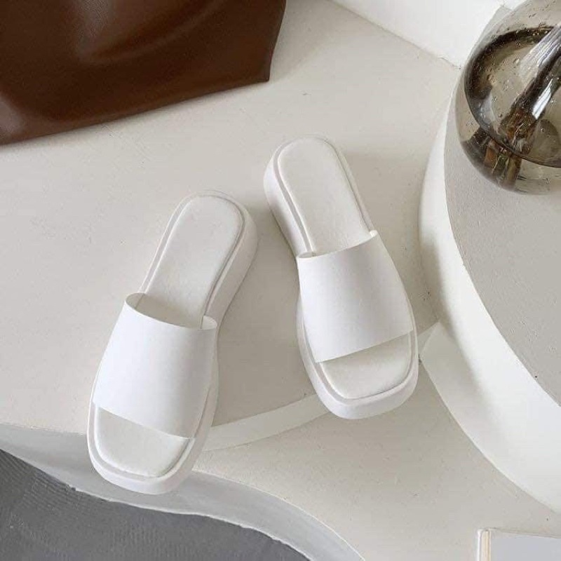 Dép bánh mì phối màu