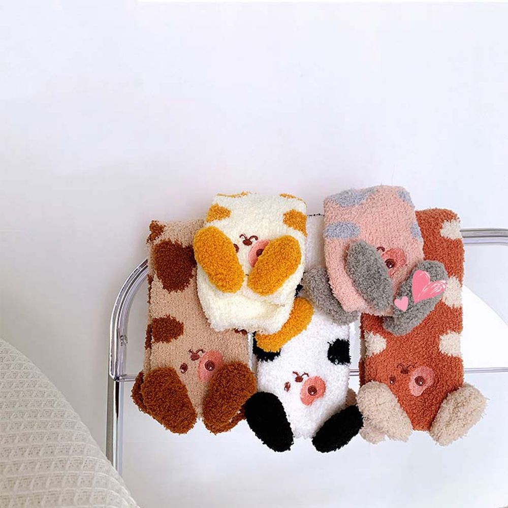 Đôi vớ dài trung bình bằng vải lông mềm mại thoáng khí in hình chú chó dễ thương cho nữ