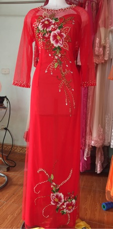 Áo dài mẹ,bà sui