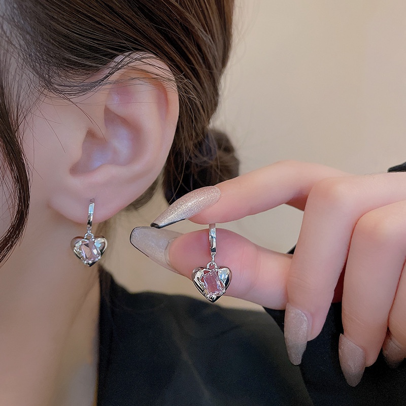 IF ME Bông Tai Mạ Bạc 2K Hình Trái Tim Đính Đá Hồng Ngọt Ngào Dễ Thương Cho Nữ