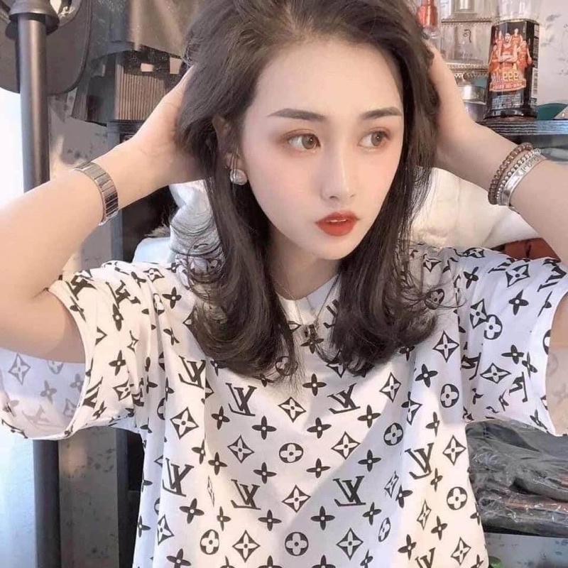 [VIDEO ẢNH THẬT] Áo Thun Thời Trang Unisex- Áo Thun Nam Nữ Lv Cao Cấp - Áo Phông Ulzzang(video ảnh thật shop quay)