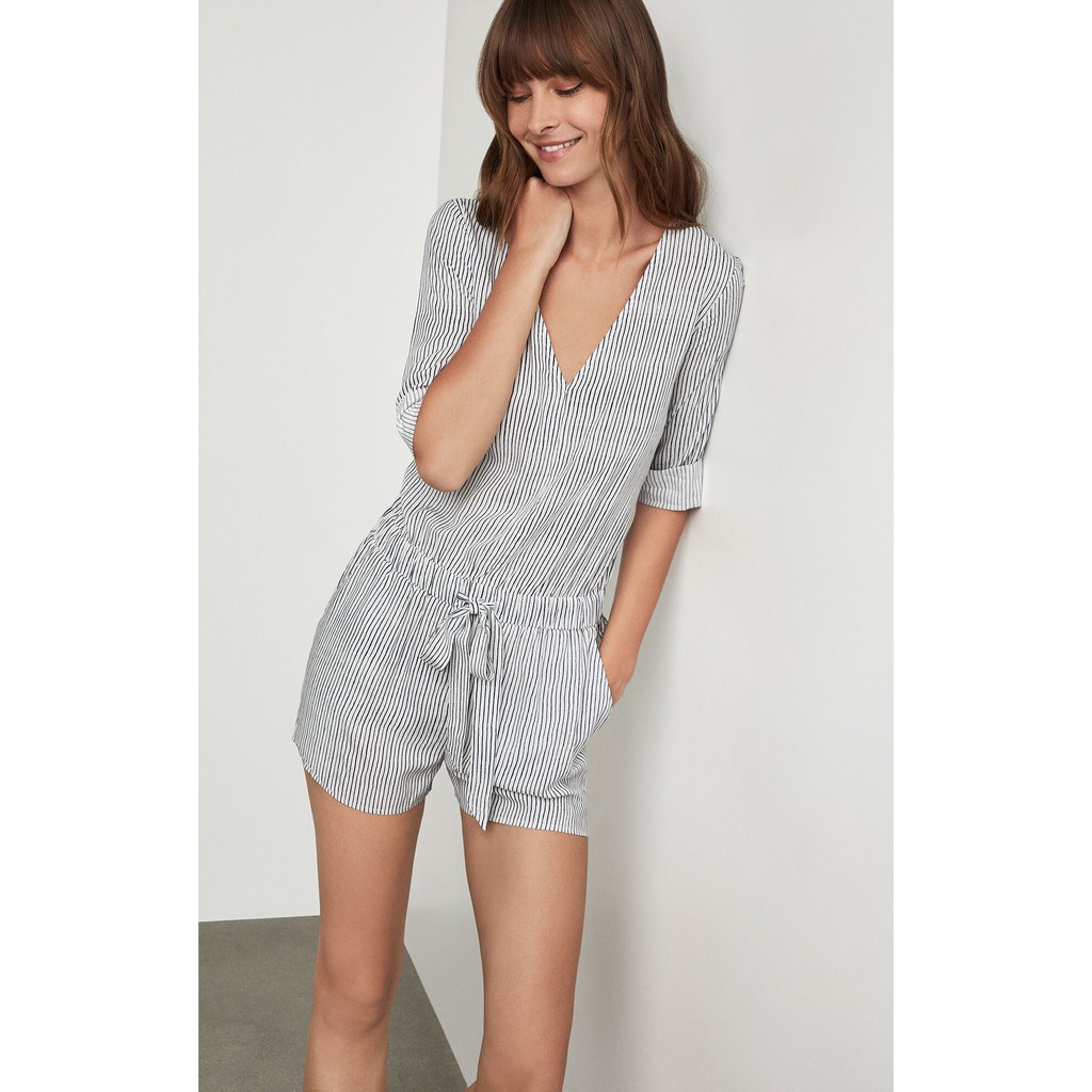 Jumpsuit BCBG kẻ sọc