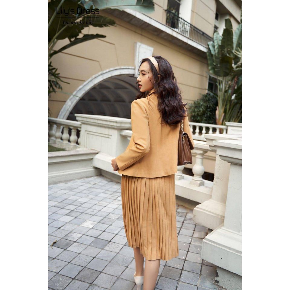 Set Blazer Cam 1 cúc dáng lỡ + chân váy xếp li by Lilie | BigBuy360 - bigbuy360.vn