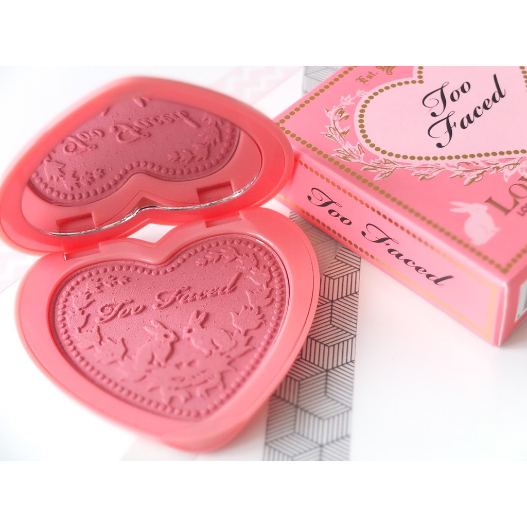 Phấn má hồng TOO FACED Love Flush