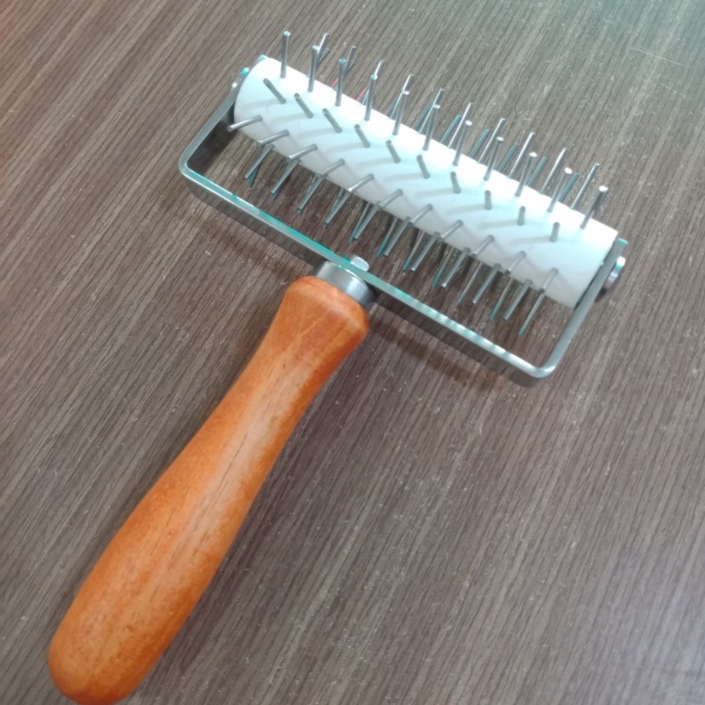 Cây lăn inox tạo kiểu bánh