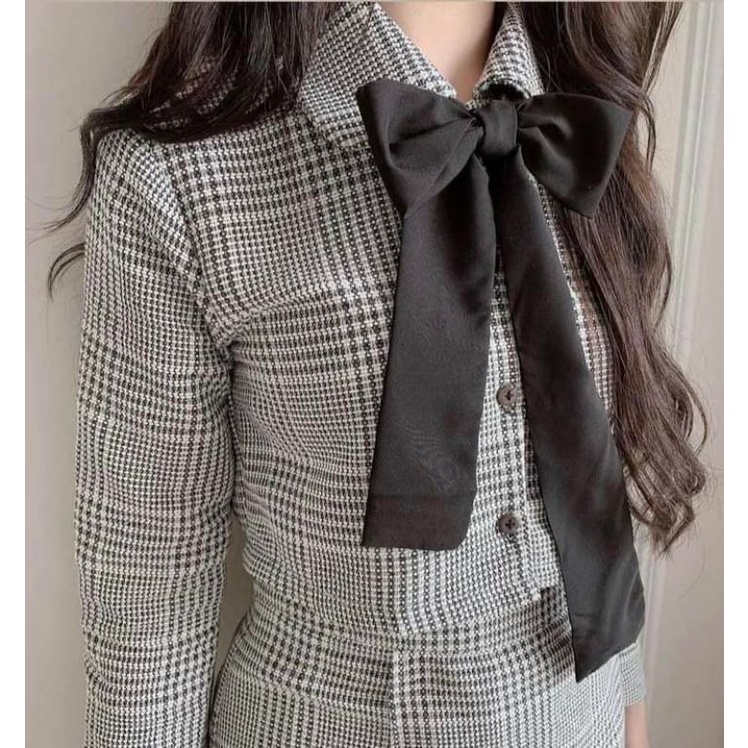 Set váy dạ kẻ kèm nơ